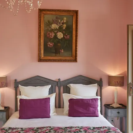 Le Pre De L'aube Bed & Breakfast 4*