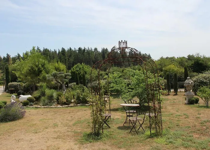 Le Pre De L'aube Nocleg ze śniadaniem Montjoyer