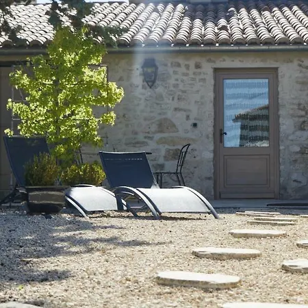 Le Pré De L'aube